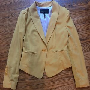 BCBG Maxazria mustard blazer business jacket